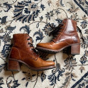 frye sabrina 6g lace up cognac